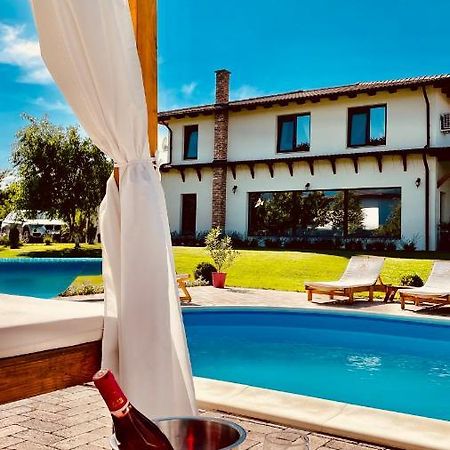 Epic House Valea Avrigului Villa Екстериор снимка
